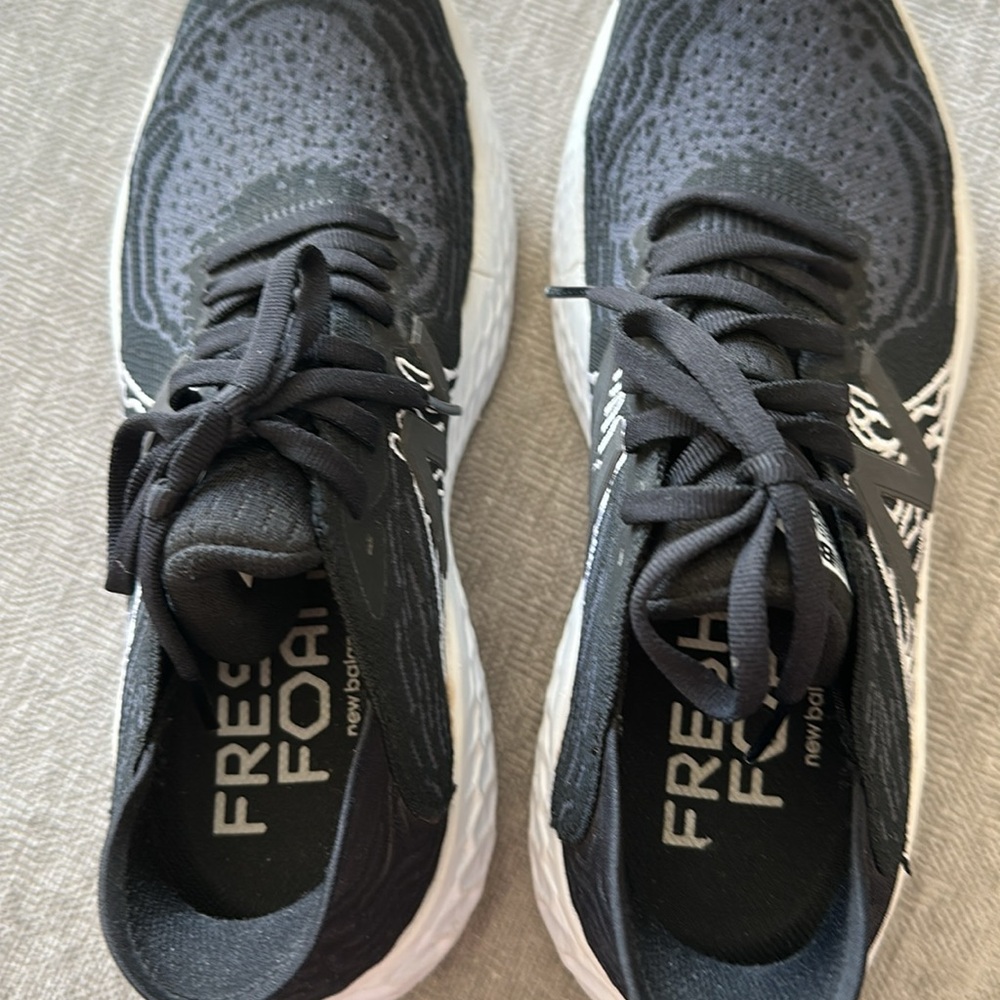 New Balance Fresh Foam 9 - Picture 9 of 10